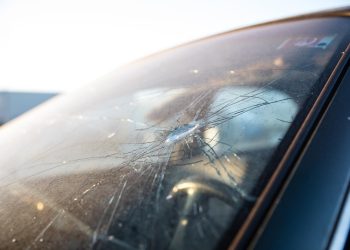 Understanding Insurance Coverage for a Broken Windshield in Roseville