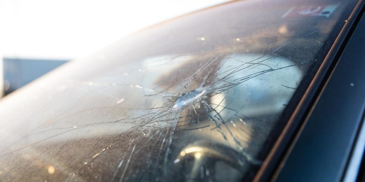 Understanding Insurance Coverage for a Broken Windshield in Roseville